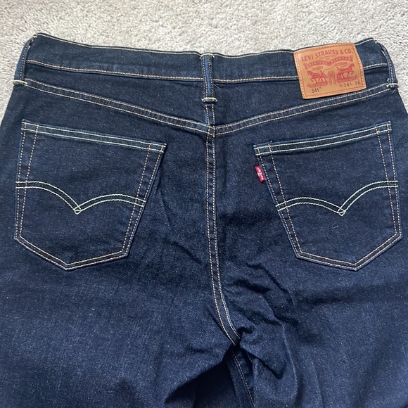 NWOT Men’s Levi Jeans - Picture 3 of 5